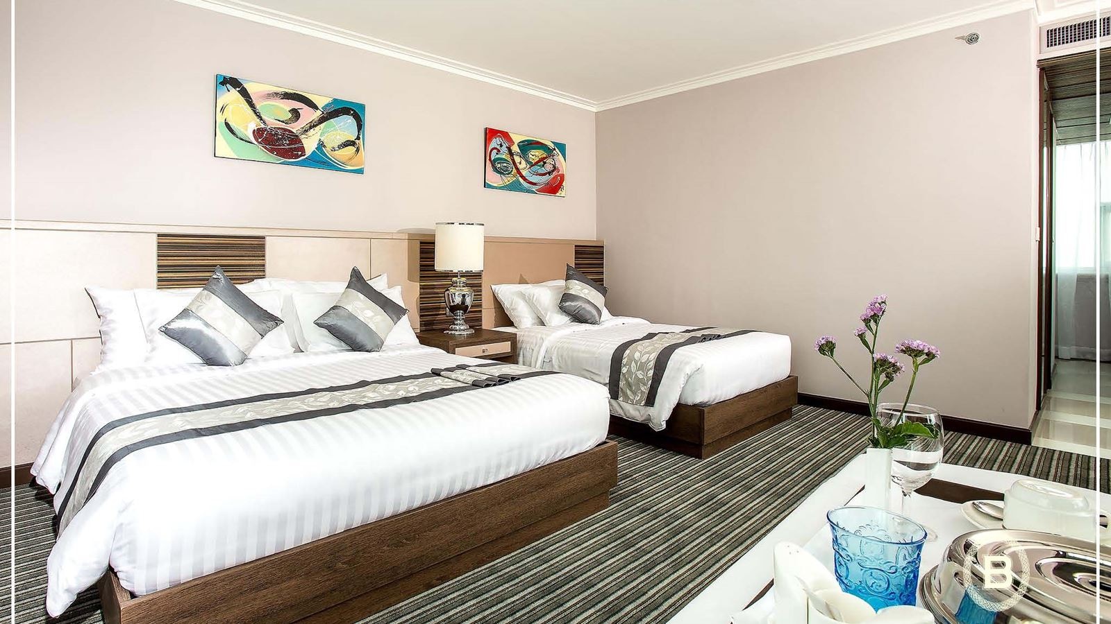 rooms-premier-family-room--the-north-tower