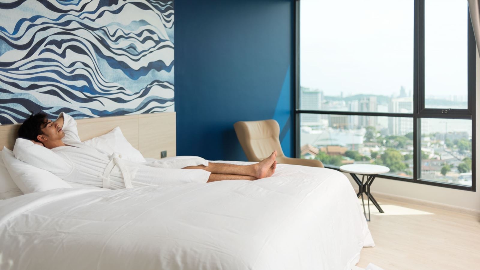 rooms-deluxe-premier-habour-view