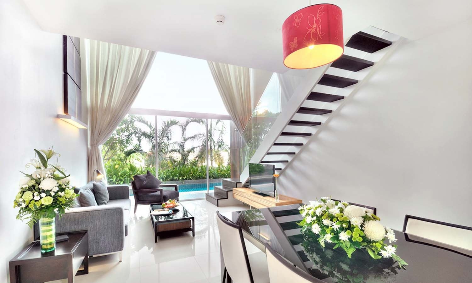 rooms-duplex-pool-access