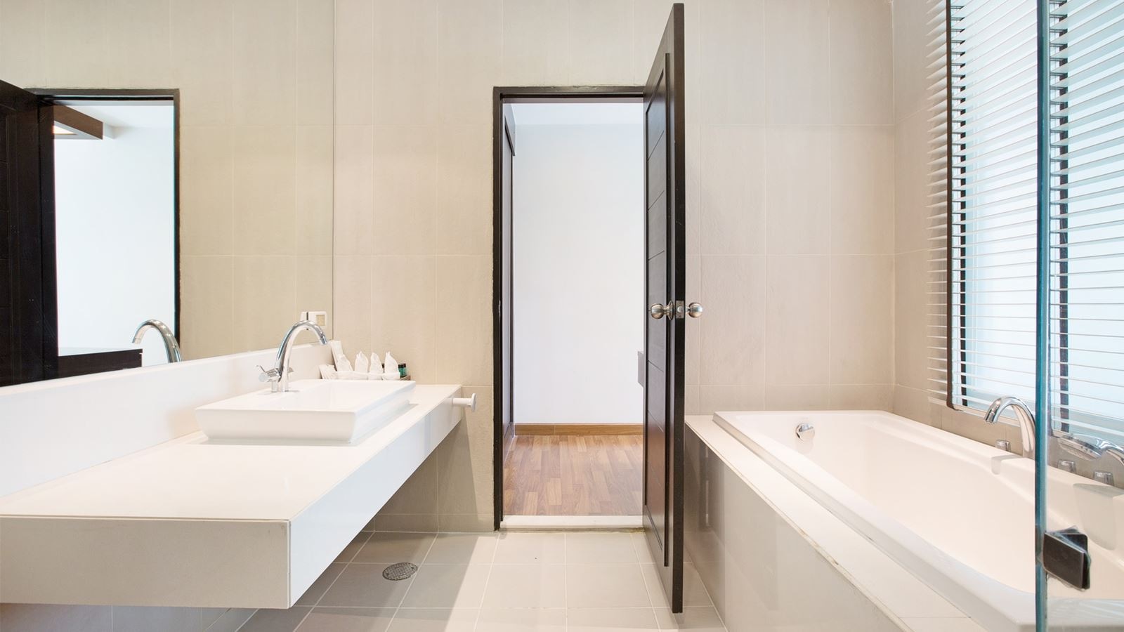 rooms-duplex-2-bedrooms-pool-access