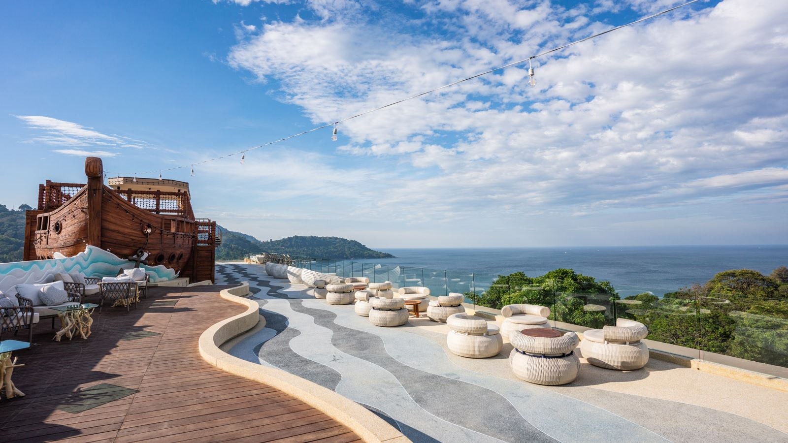 restaurants-sea-in-the-sky-bar--viewpiont