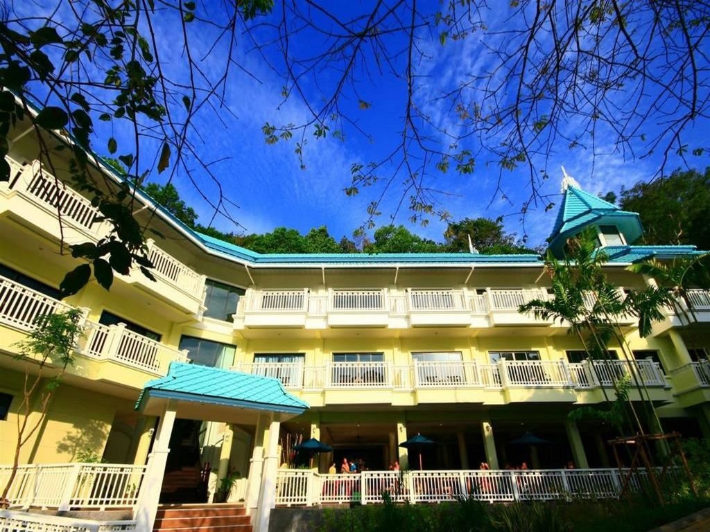 general-main-building