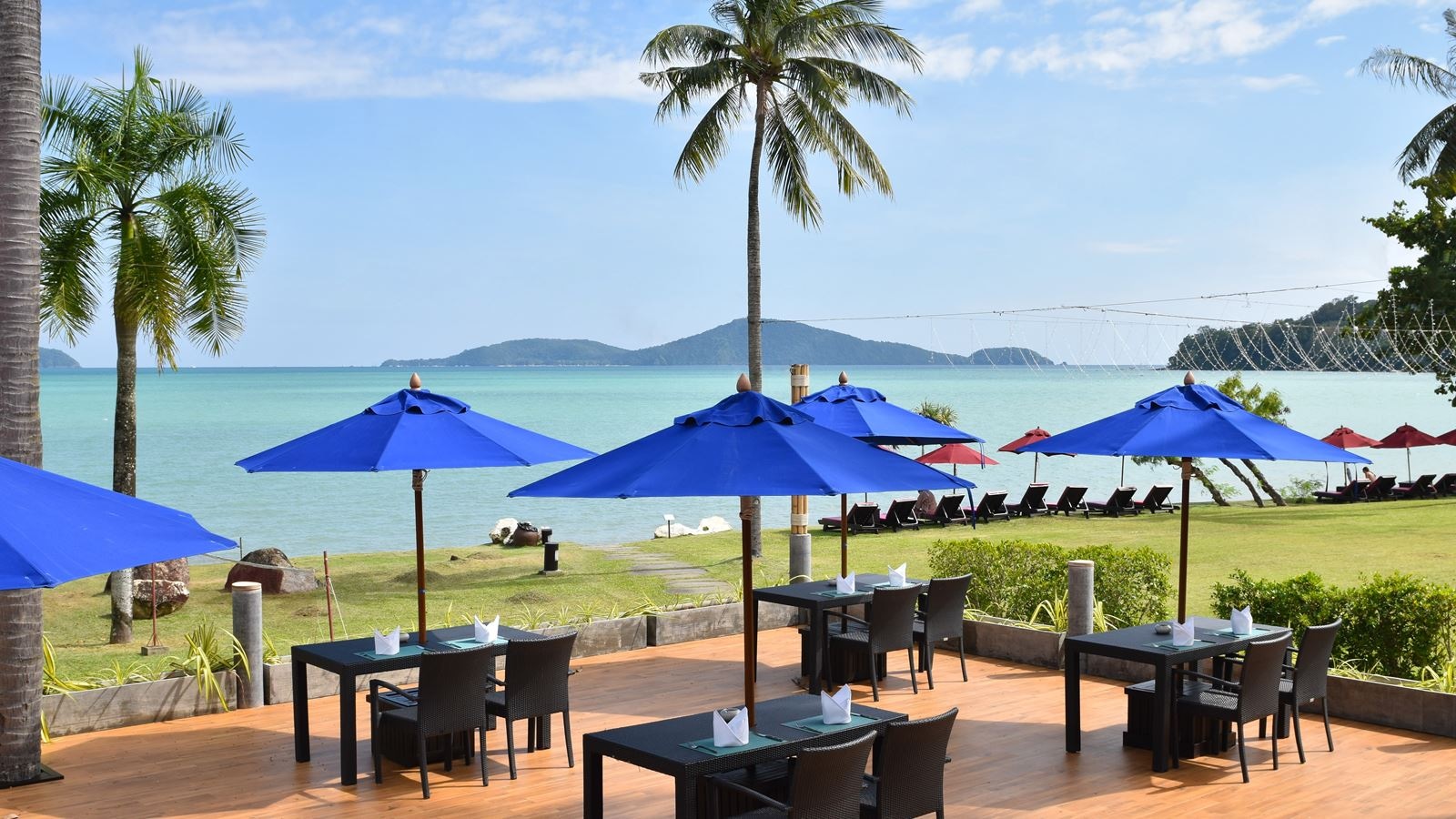 restaurants-the-beach-bar