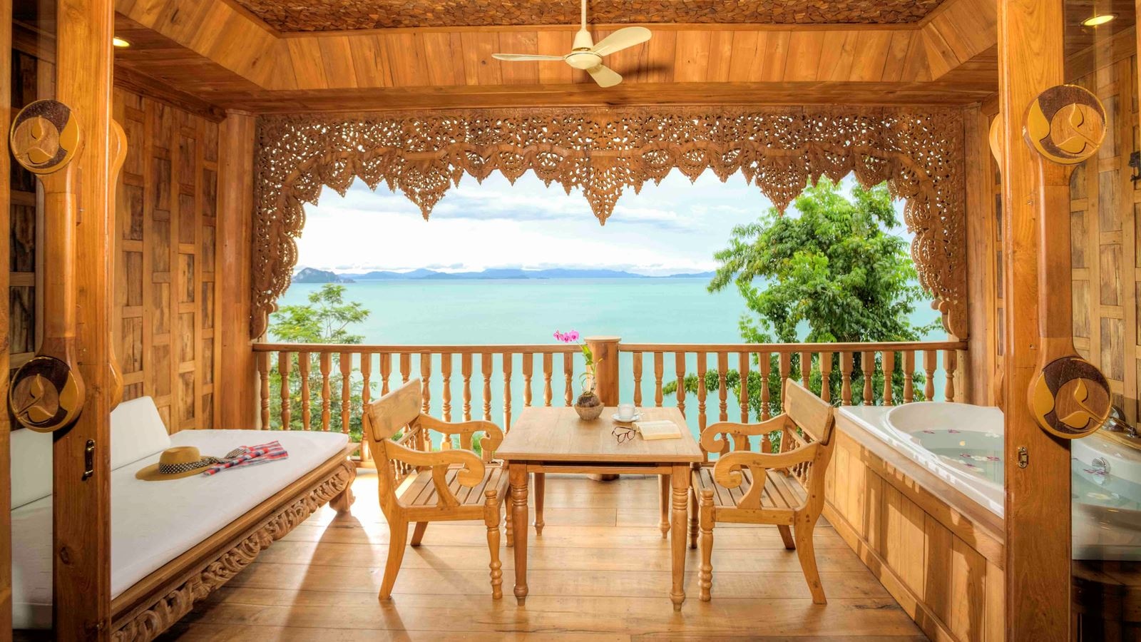 rooms-grand-deluxe-ocean-view