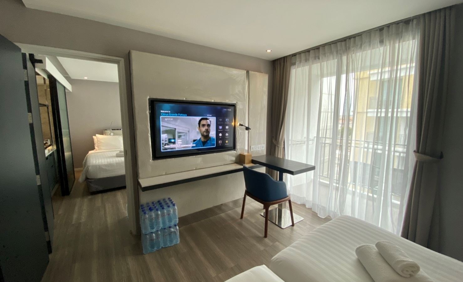 rooms-family-suite-interconnecting-