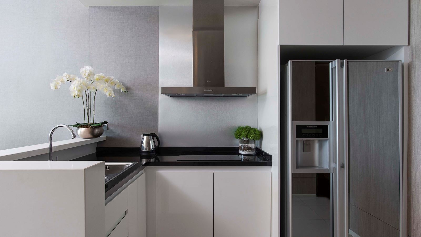 rooms-family-two-bedroom