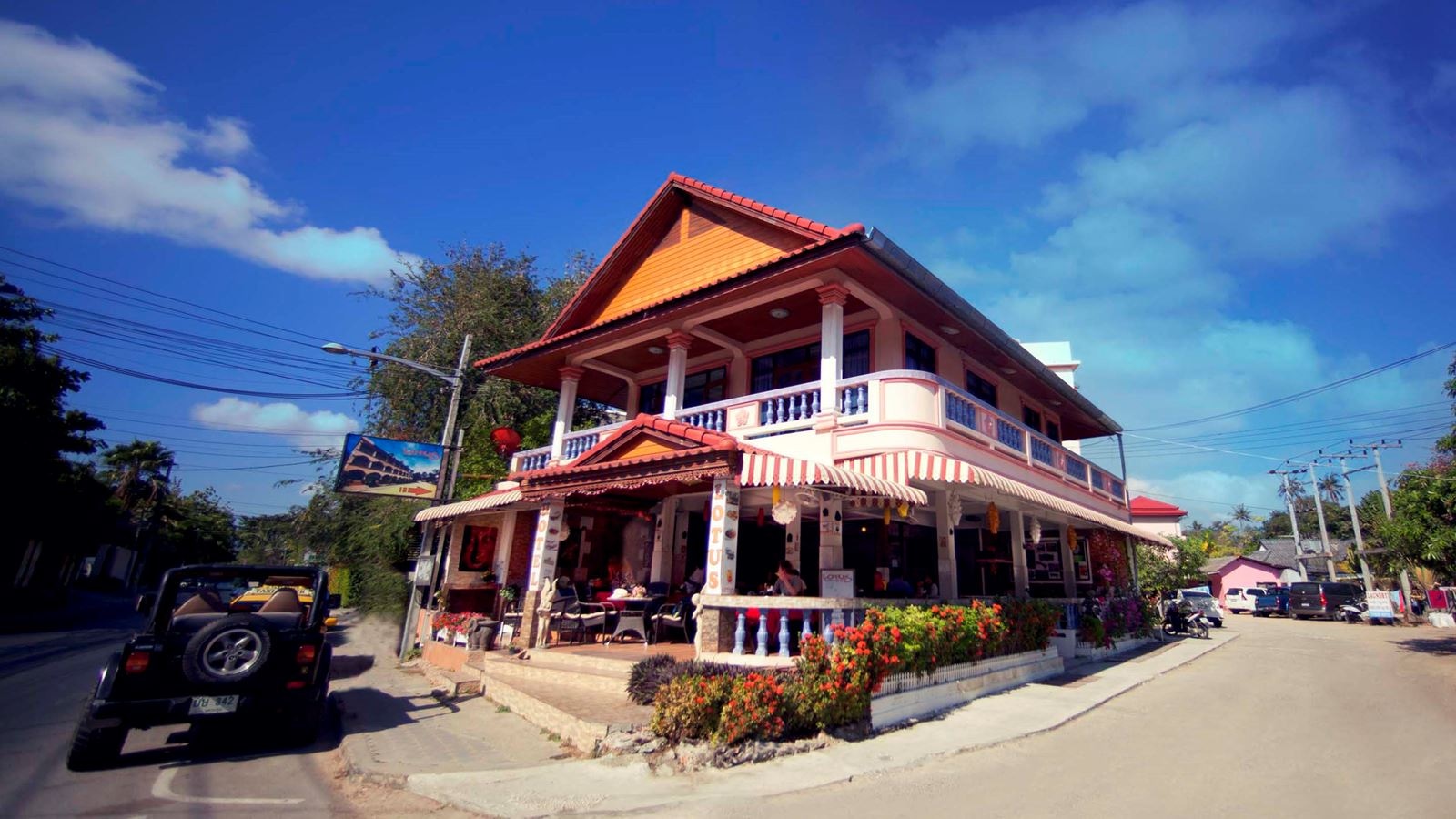 restaurants-lotus-cafe-restaurant