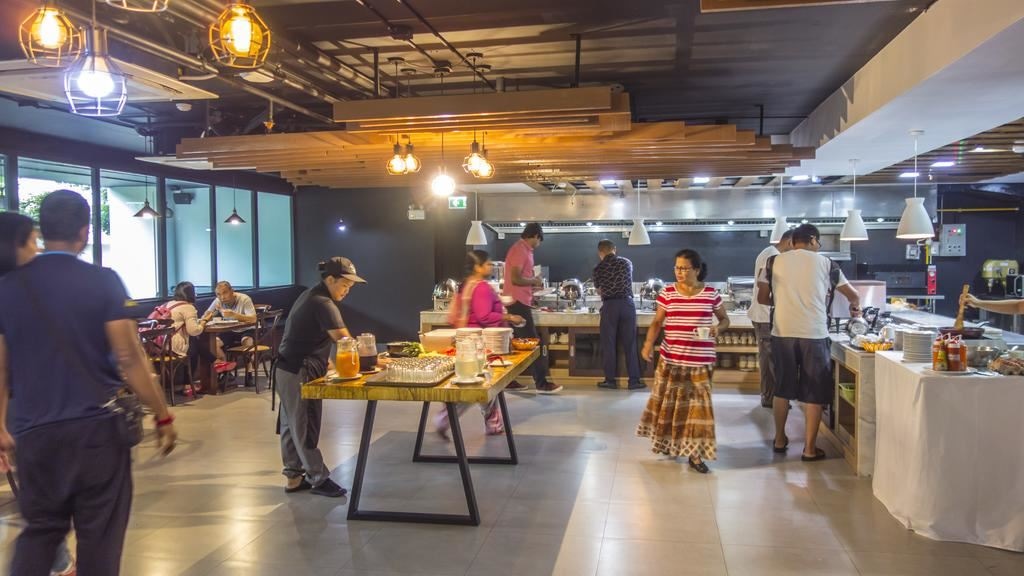 restaurants-house-on-the-hill