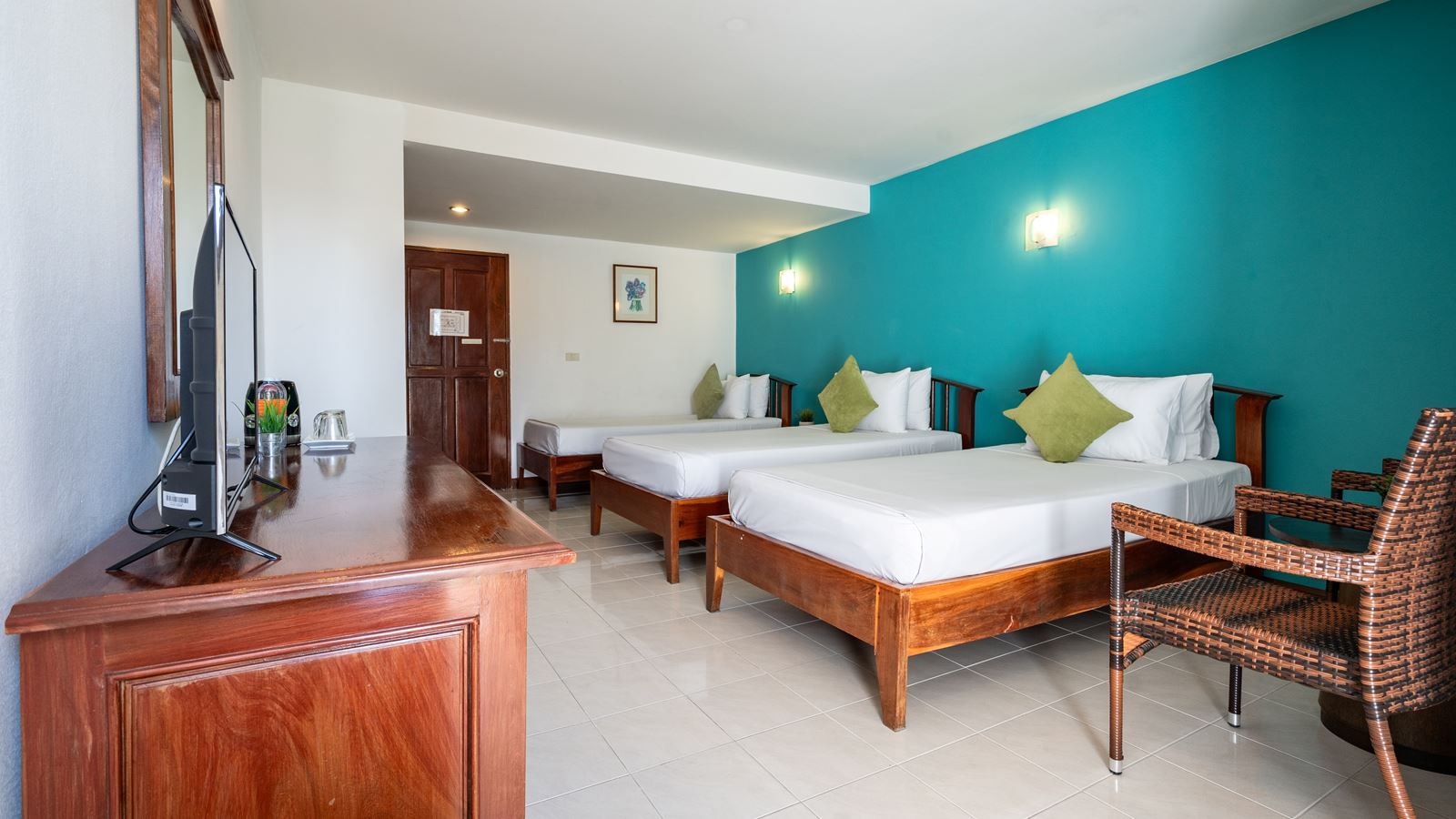 rooms-superior-triple-room