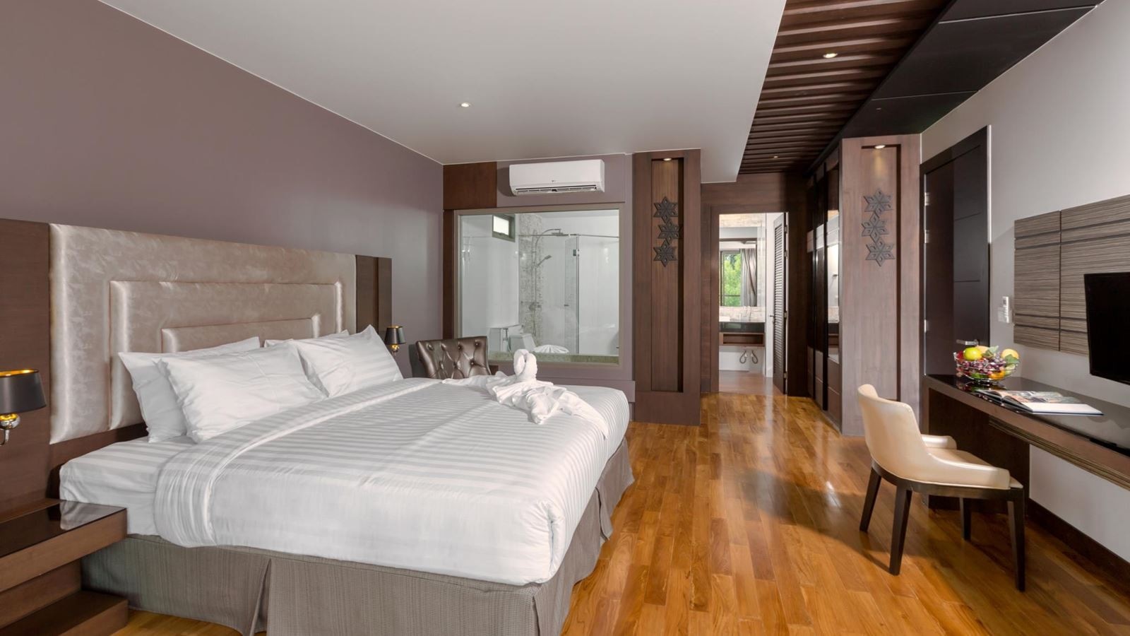 rooms-deluxe-twobedroom