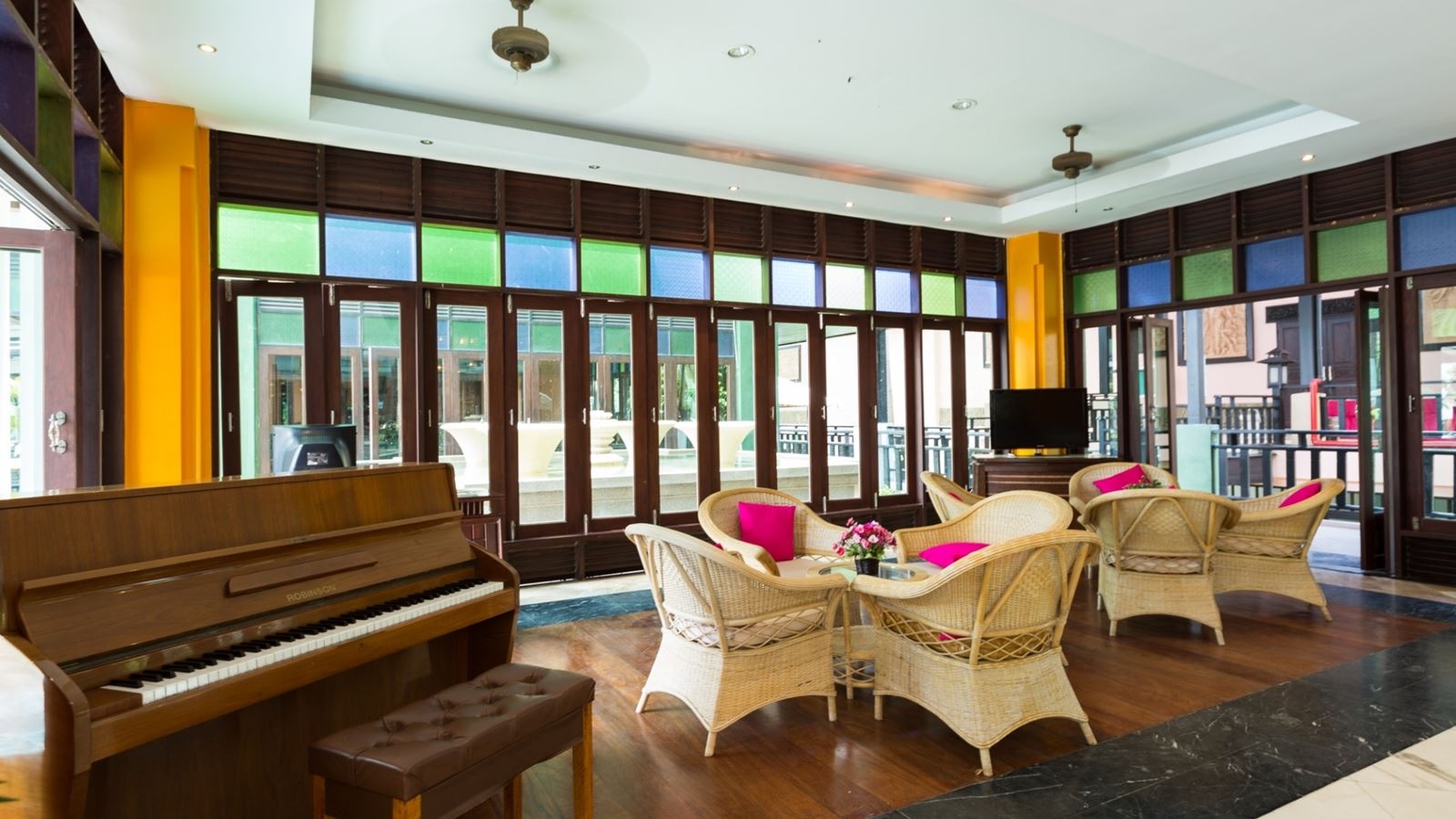 general-main-building