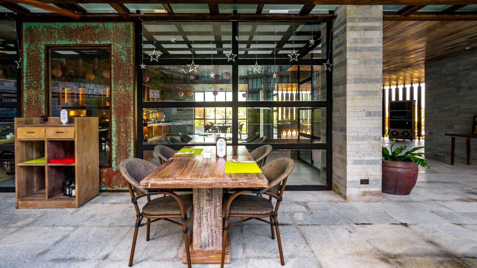 restaurants-the-rice-restaurant