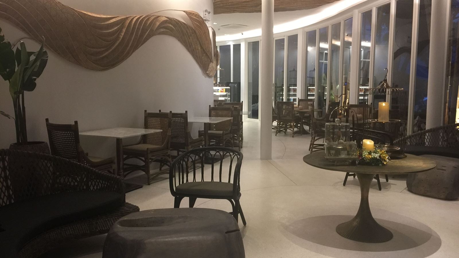 restaurants-the-deli-cafe