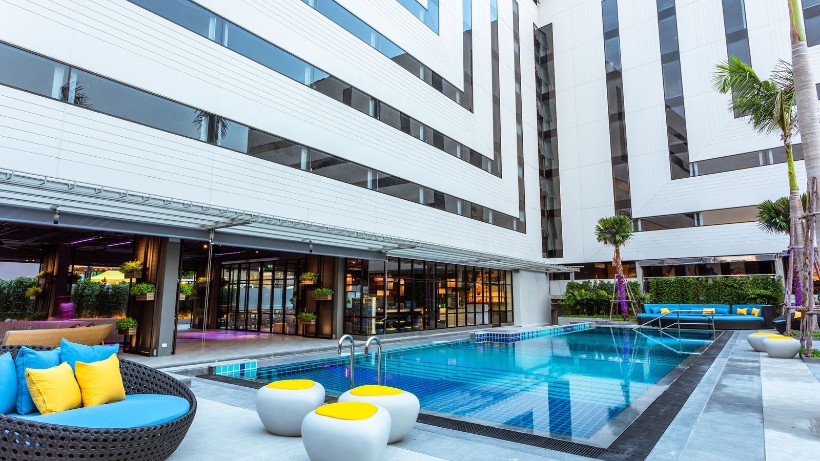 general-main-building