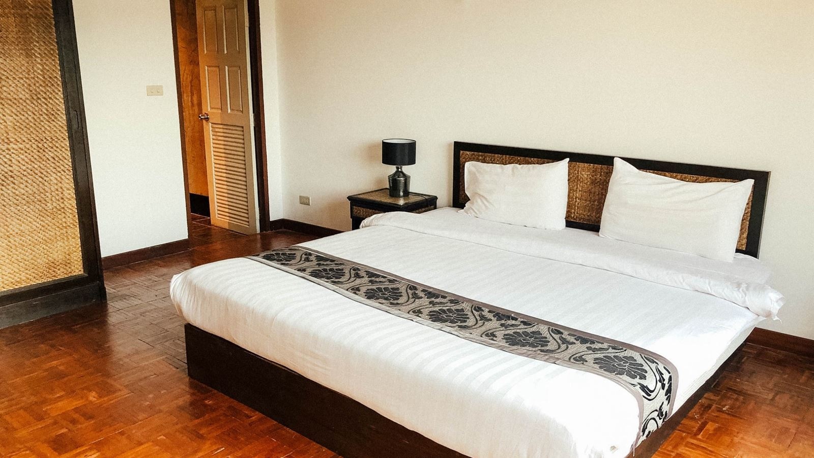 rooms-penthouse-apartment