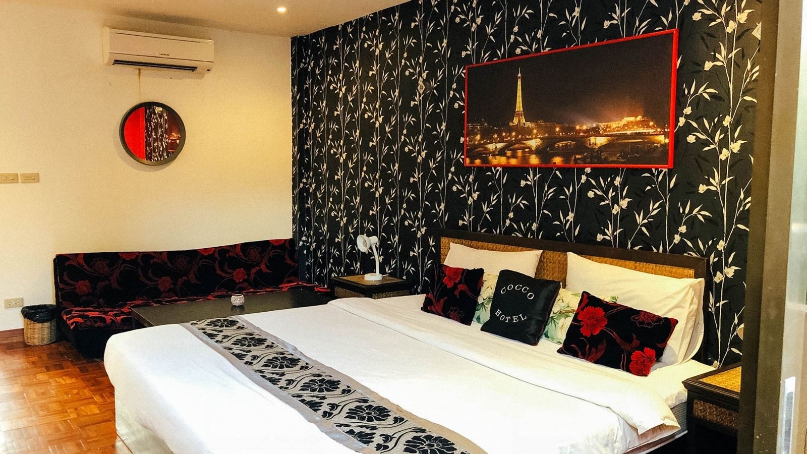 rooms-standard-double-room