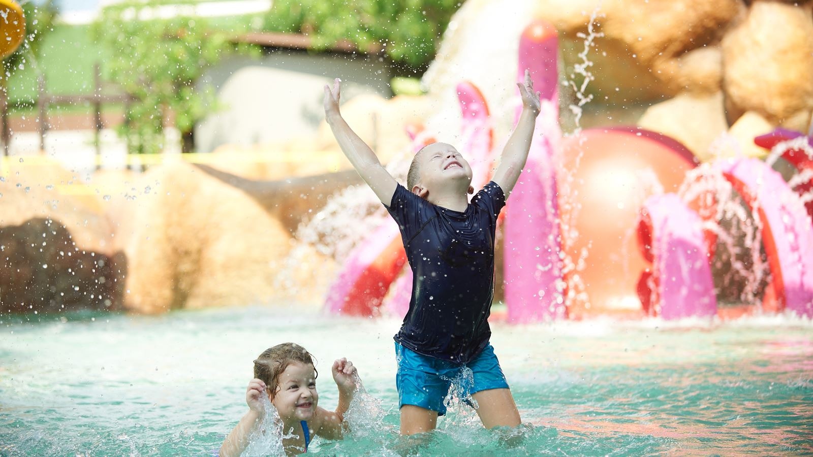 pools-outdoor-childrens-pool