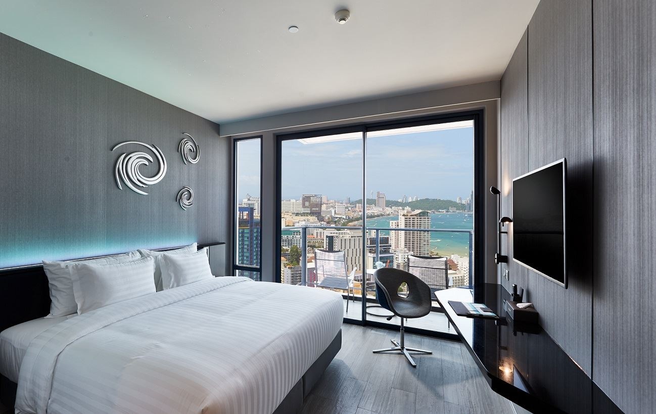 rooms-deluxe-corner-seaview