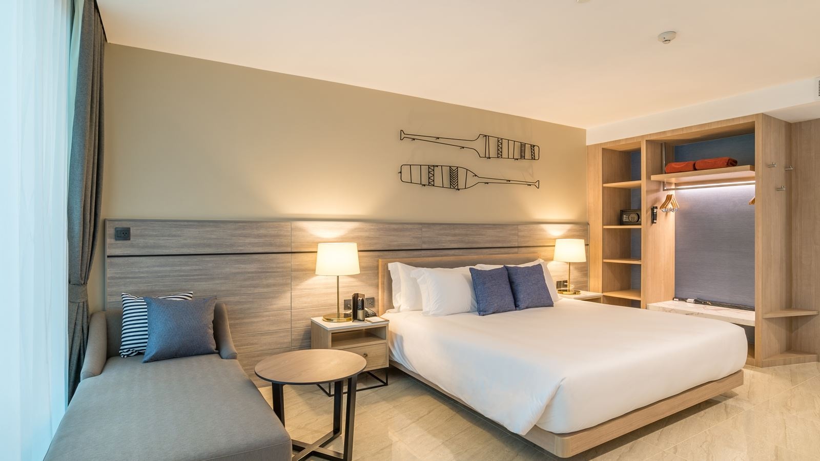 rooms-deluxe-pool-access