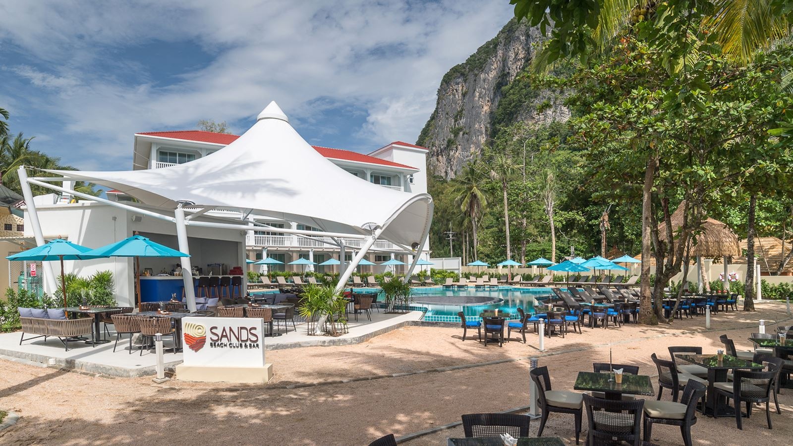 restaurants-sands-beach-club-restaurant-bar