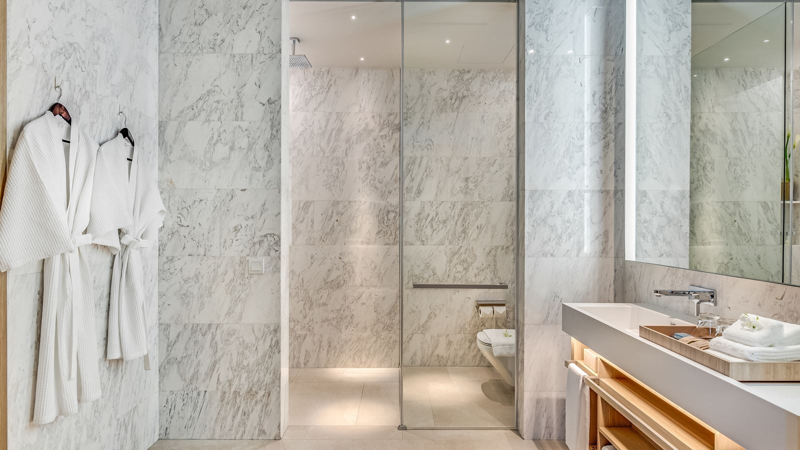 rooms-grand-azure-pool-penthouse