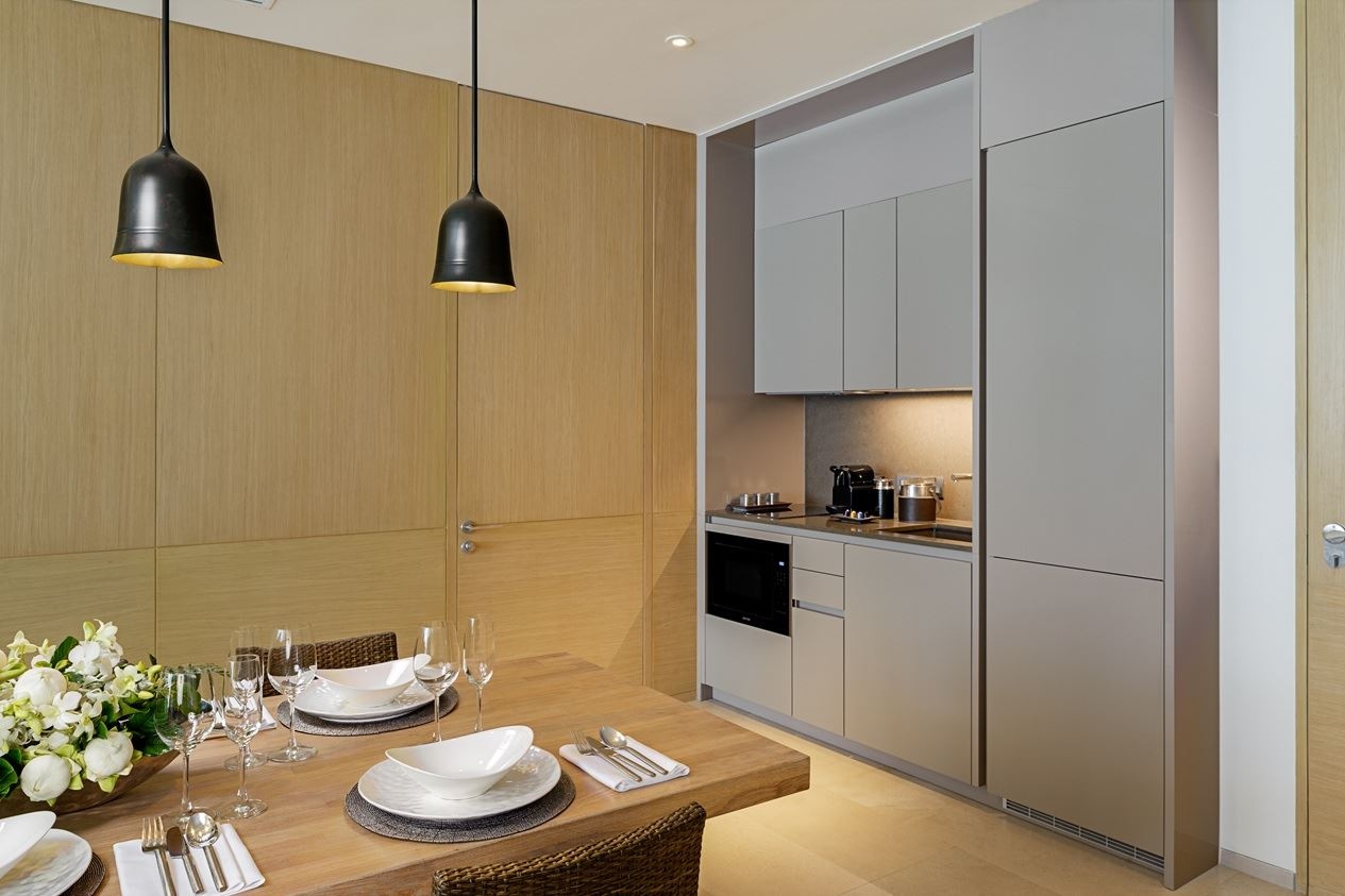 rooms-azure-sea-view-pool-penthouse-3bedroom