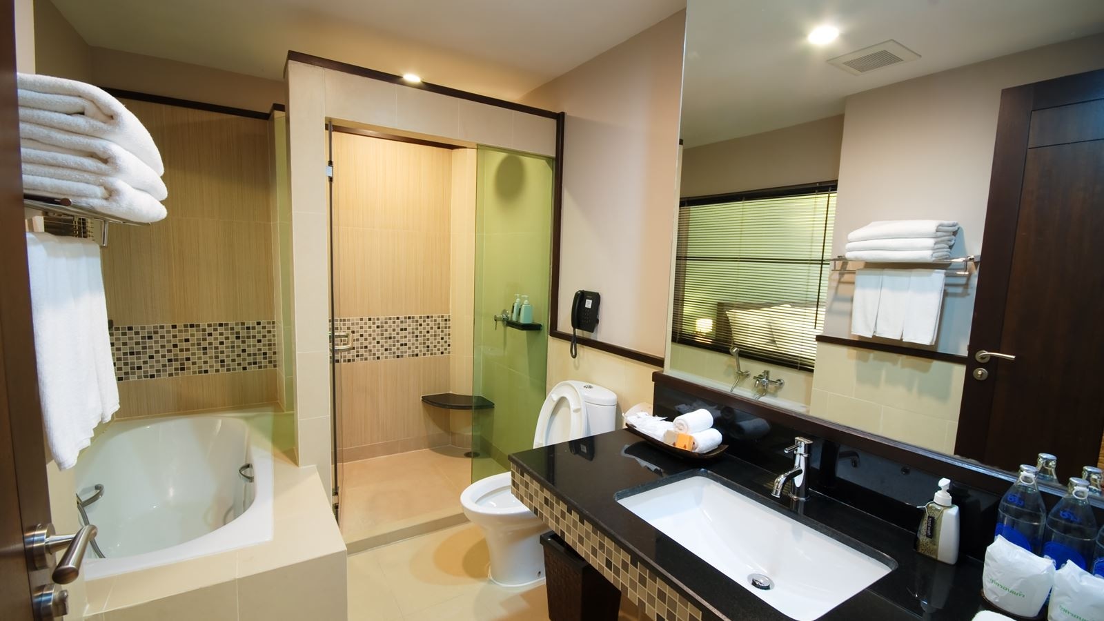 rooms-grand-family-suite