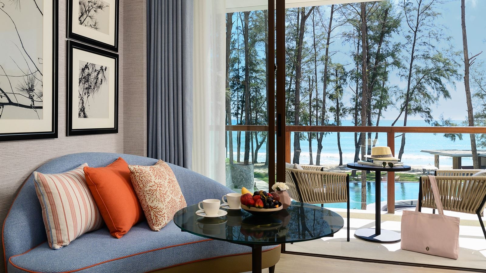 rooms-premium-club-lounge-access-ocean-view