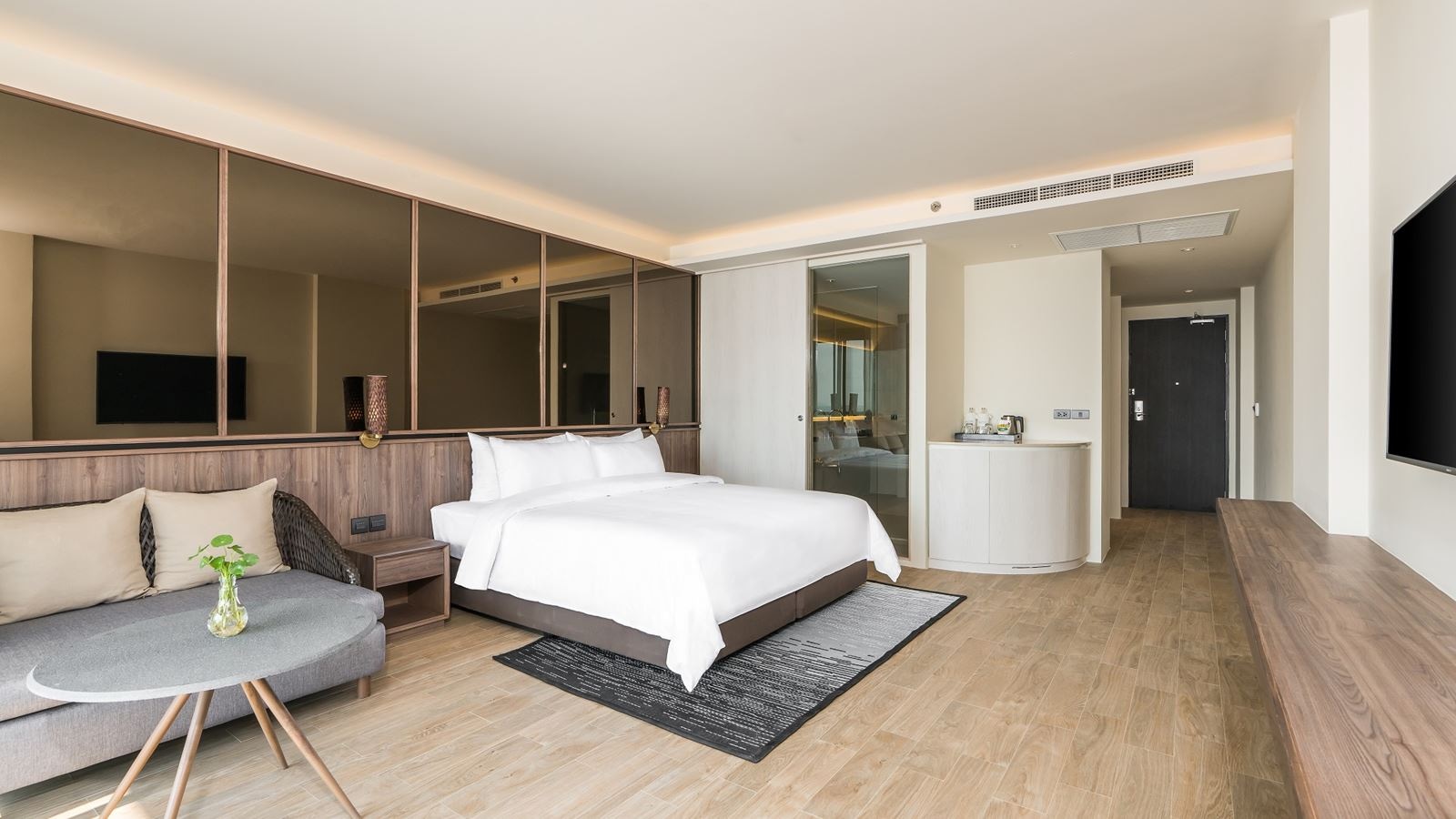 rooms-oceanview-skybath