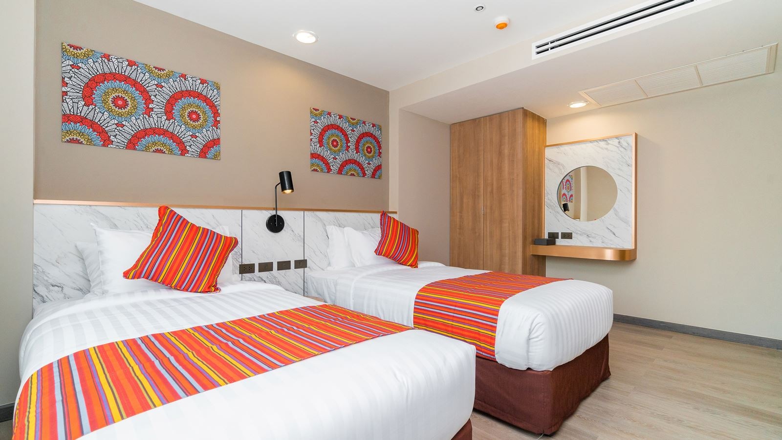 rooms-twobedroom-suite