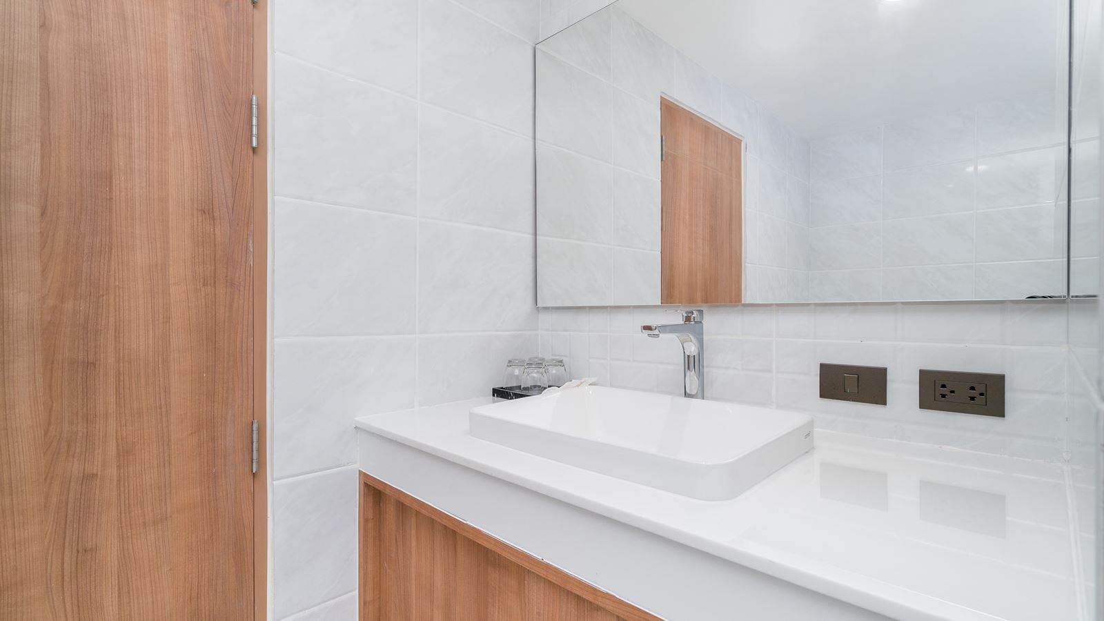 rooms-twobedroom-suite