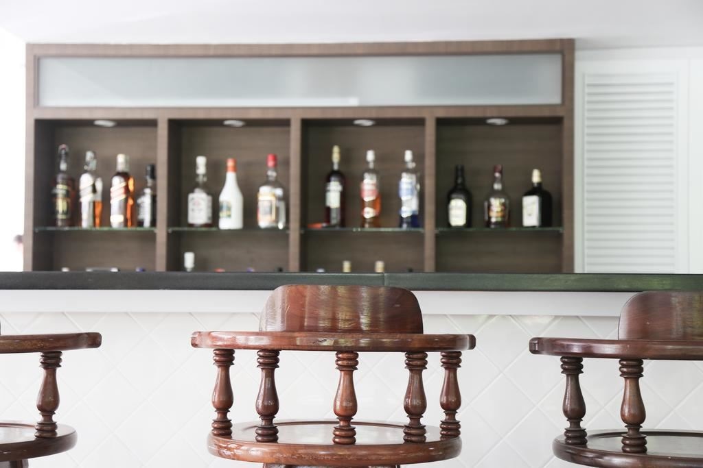 bars-hotel-de-karon-bar