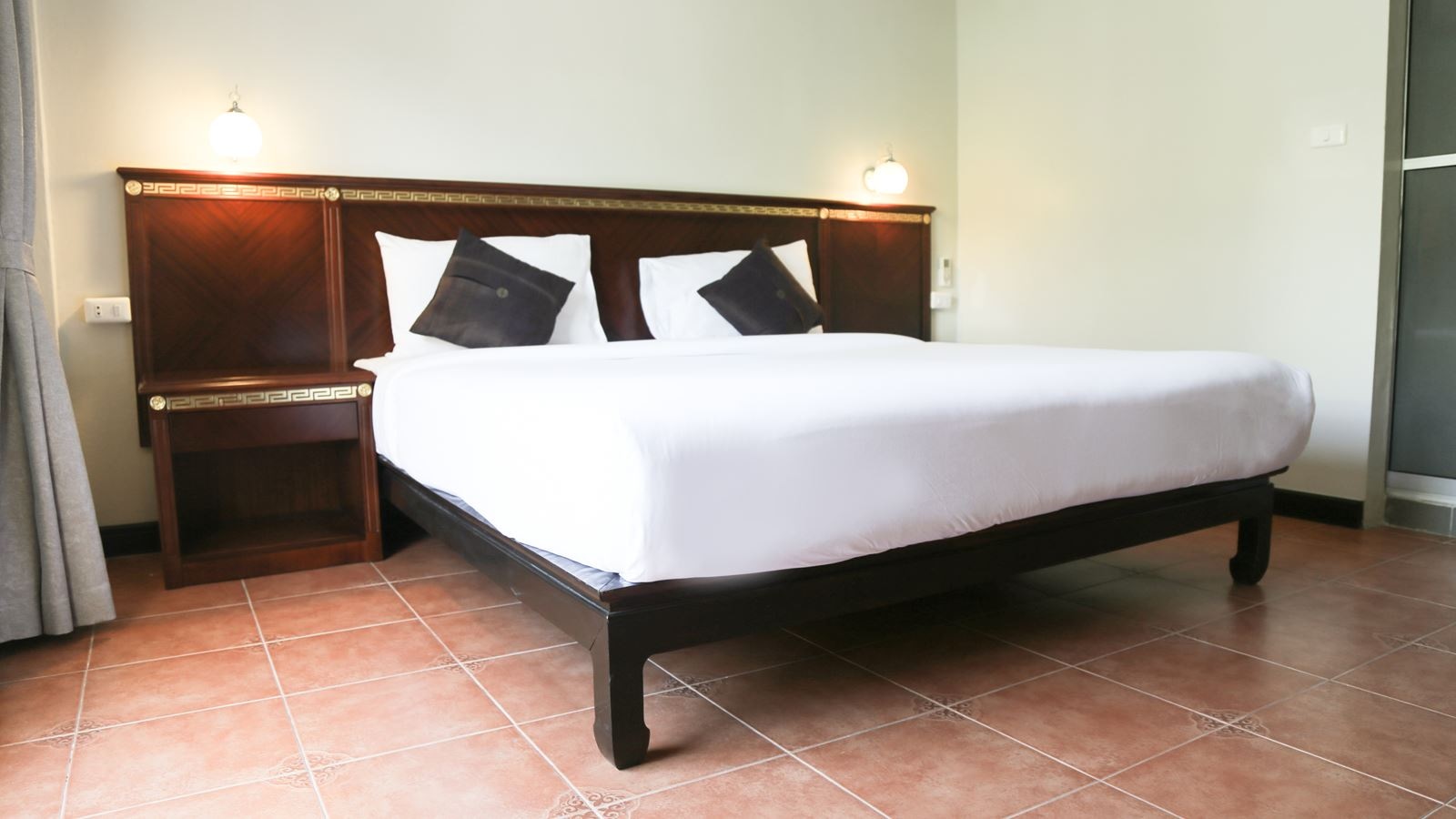 rooms-standard-ground-floor-no-view