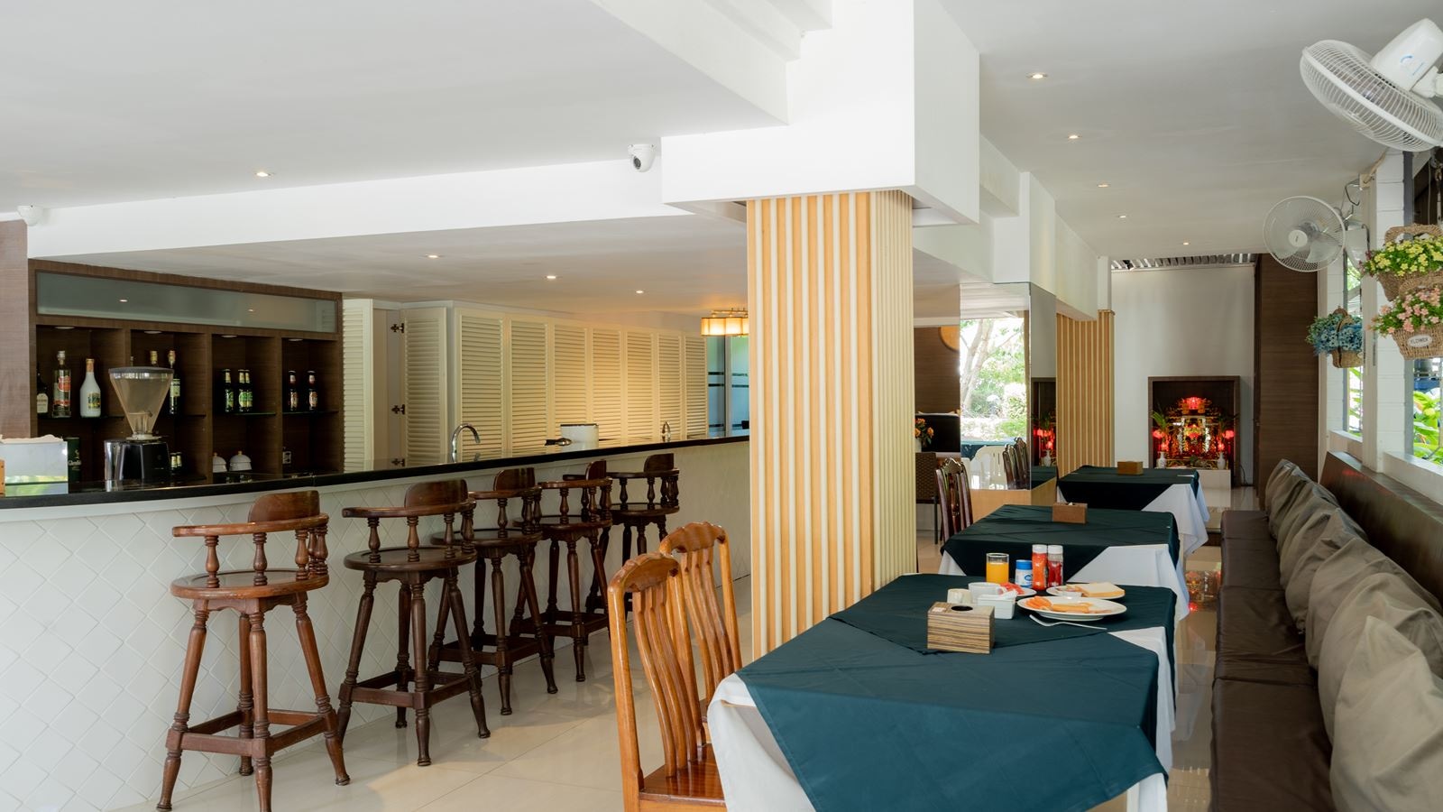 restaurants-hotel-de-karon-restaurant