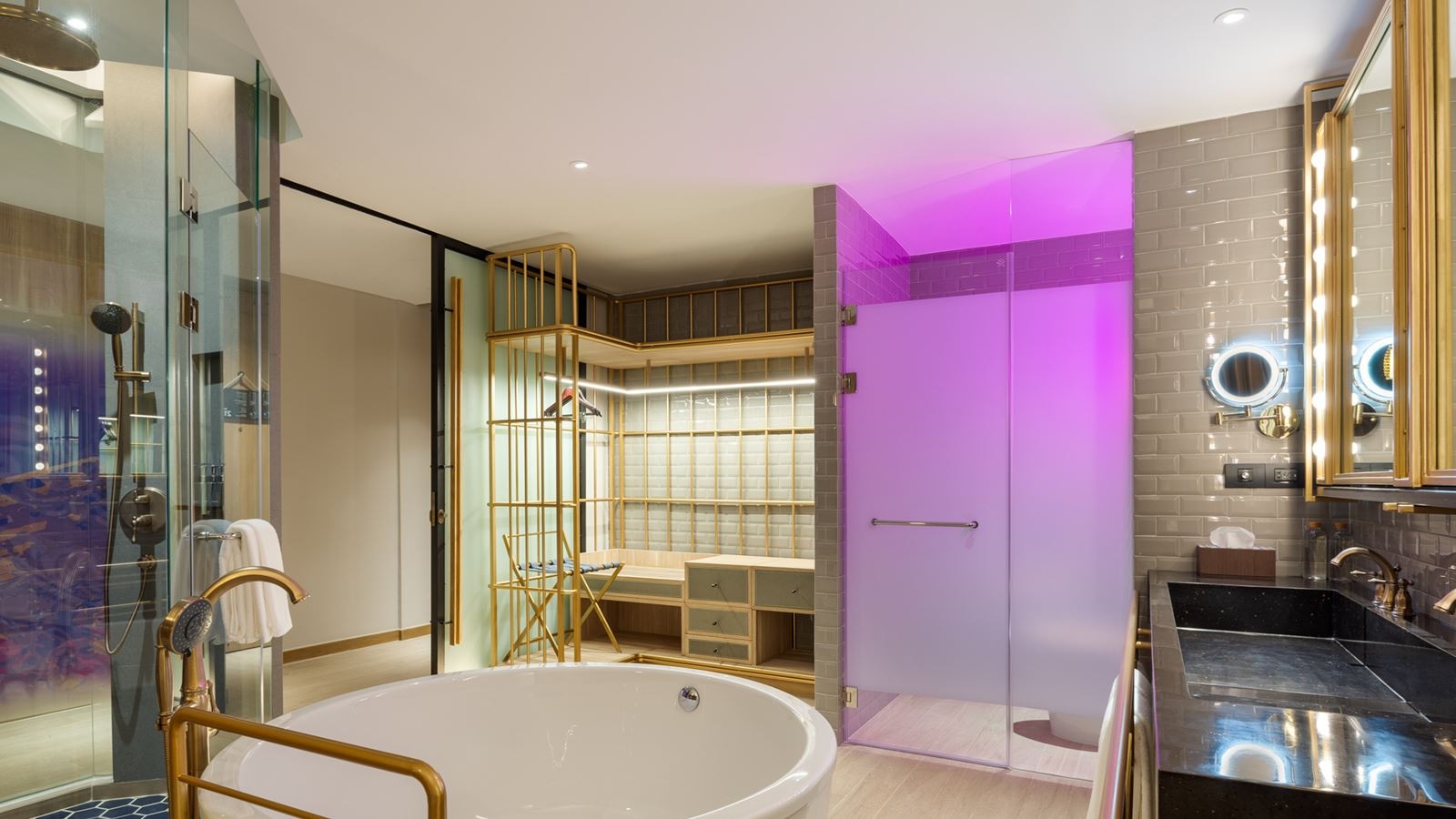 rooms-1-king-bed-junior-suite-garden-view