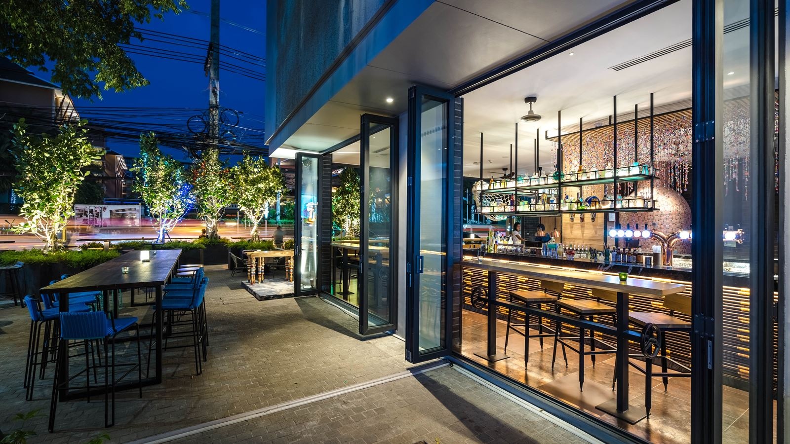 bars-pots-pints-and-tikis