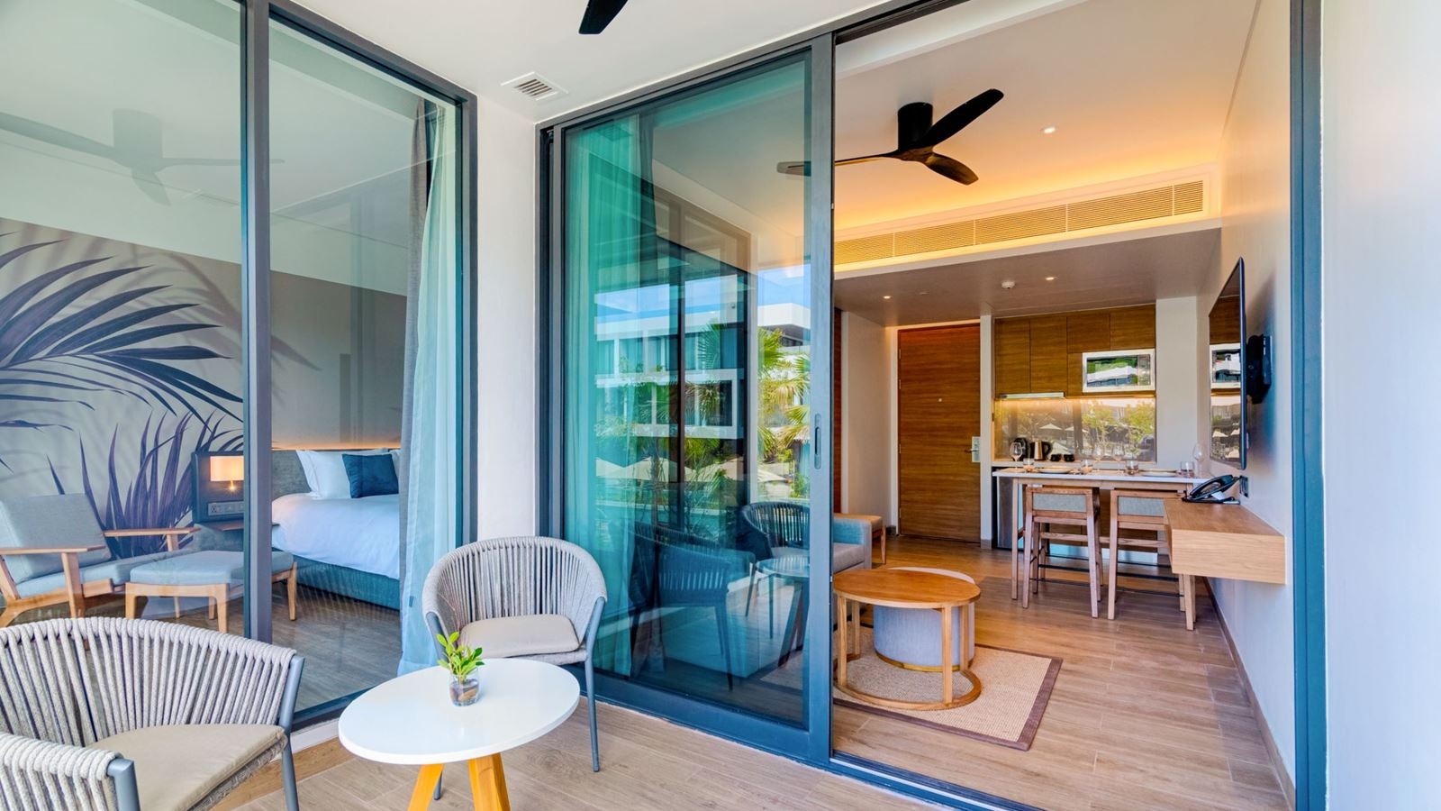 rooms-one-bedroom-suite