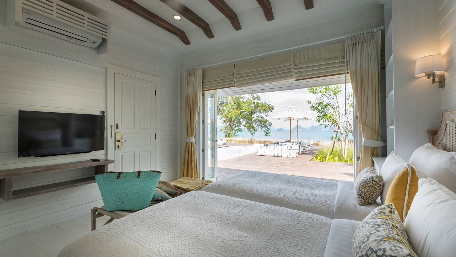 rooms-baan-yu-yen-two-bedroom-villa