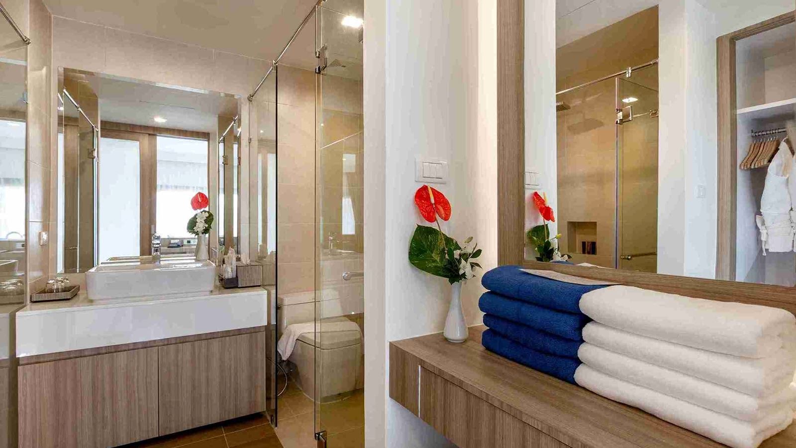 rooms-premier-suite-jacuzzi-seaview