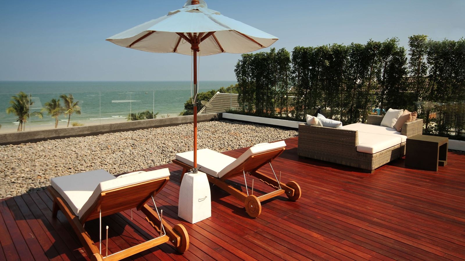 rooms-nidhrarom-suite