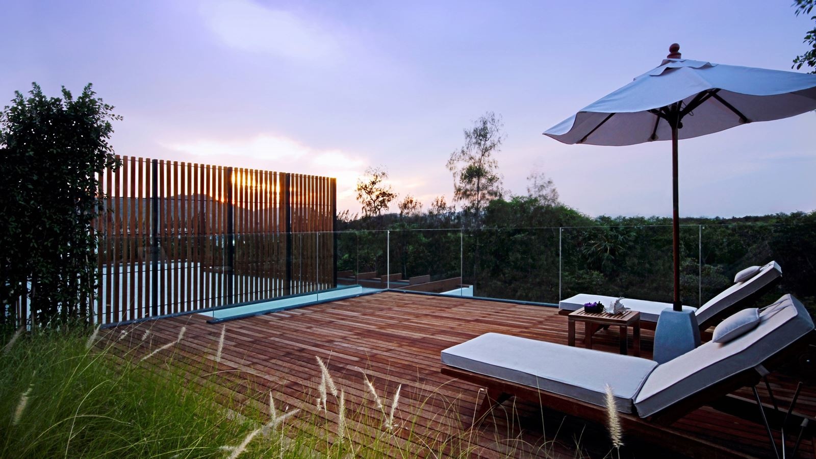 rooms-moonlight-pool-suite