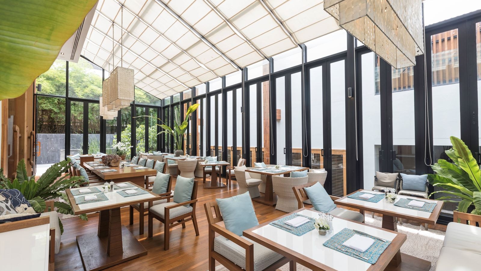 restaurants-rocks-restaurant