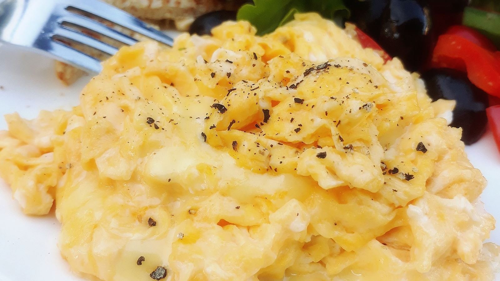 restaurants-rainbow-bubble-restaurant