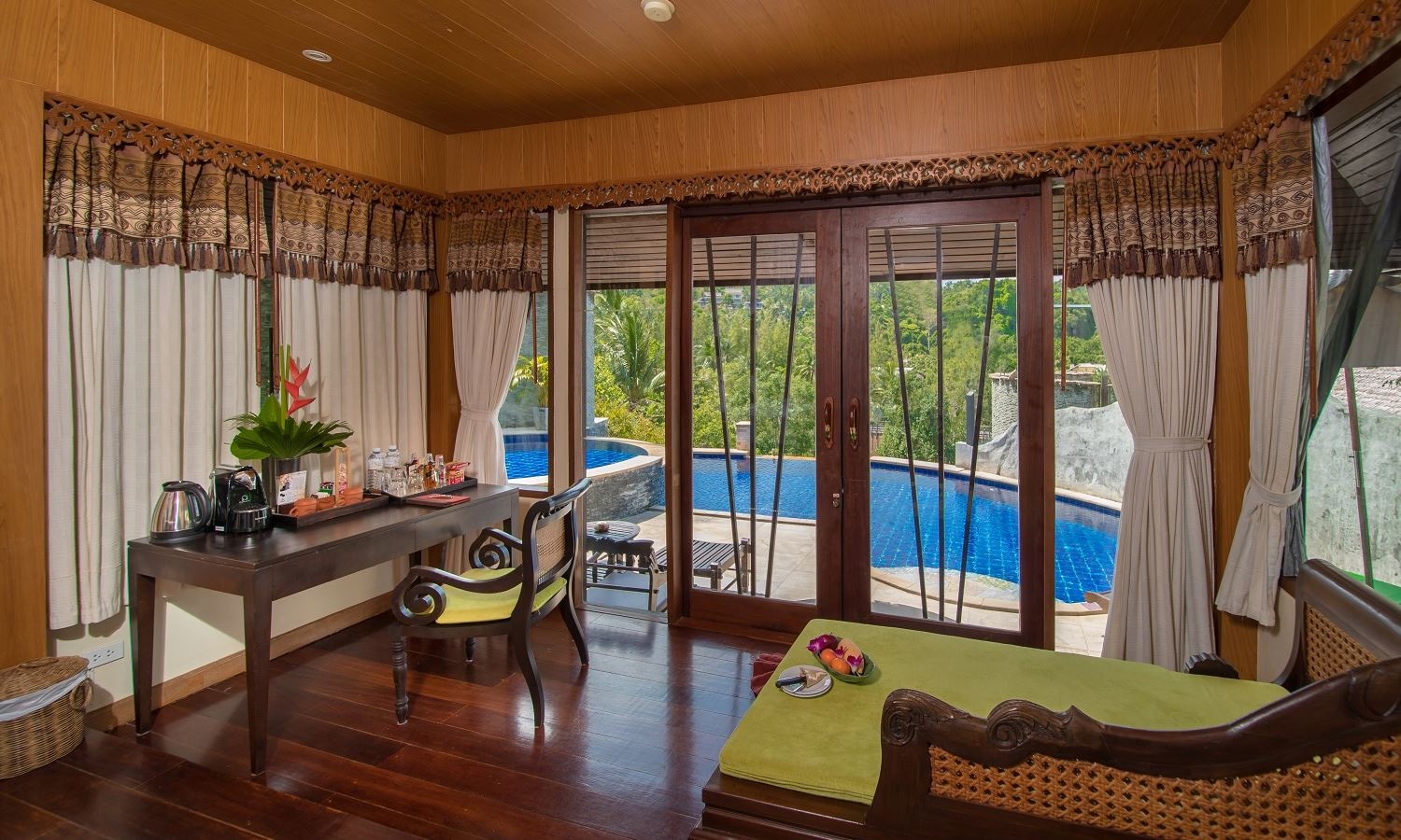 rooms-junior-pool-villa