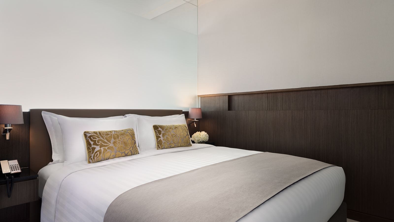 rooms-family-two-bedroom