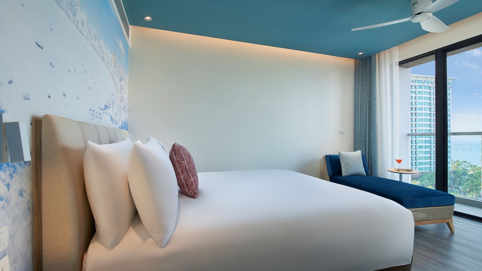 rooms-deluxe-ocean-view