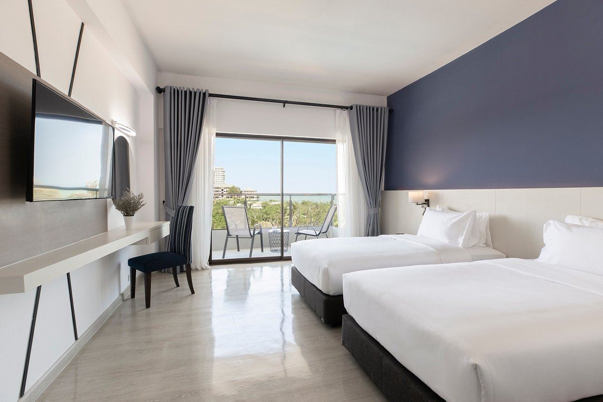 rooms-deluxe-ocean-view-room