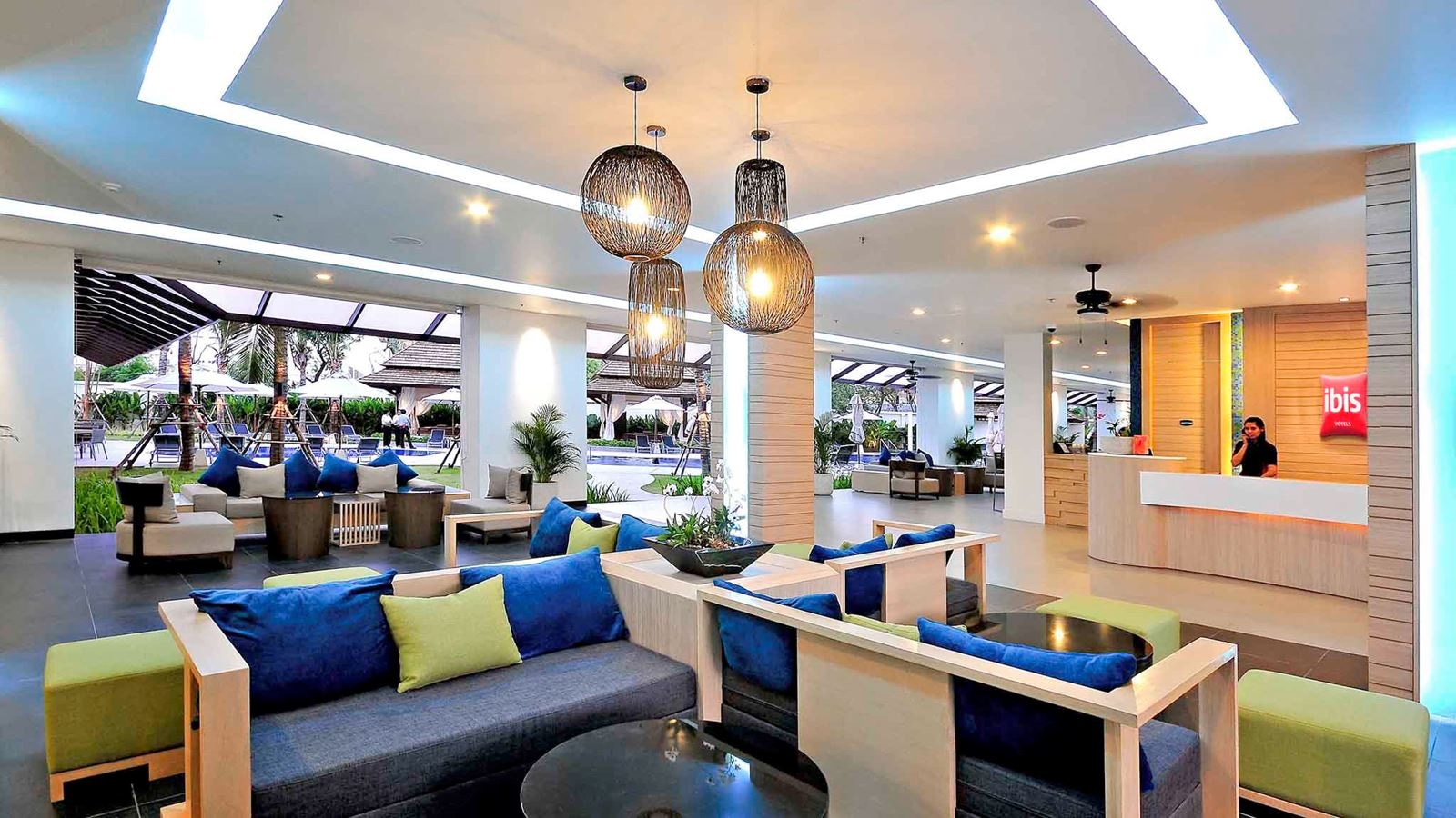 general-main-building