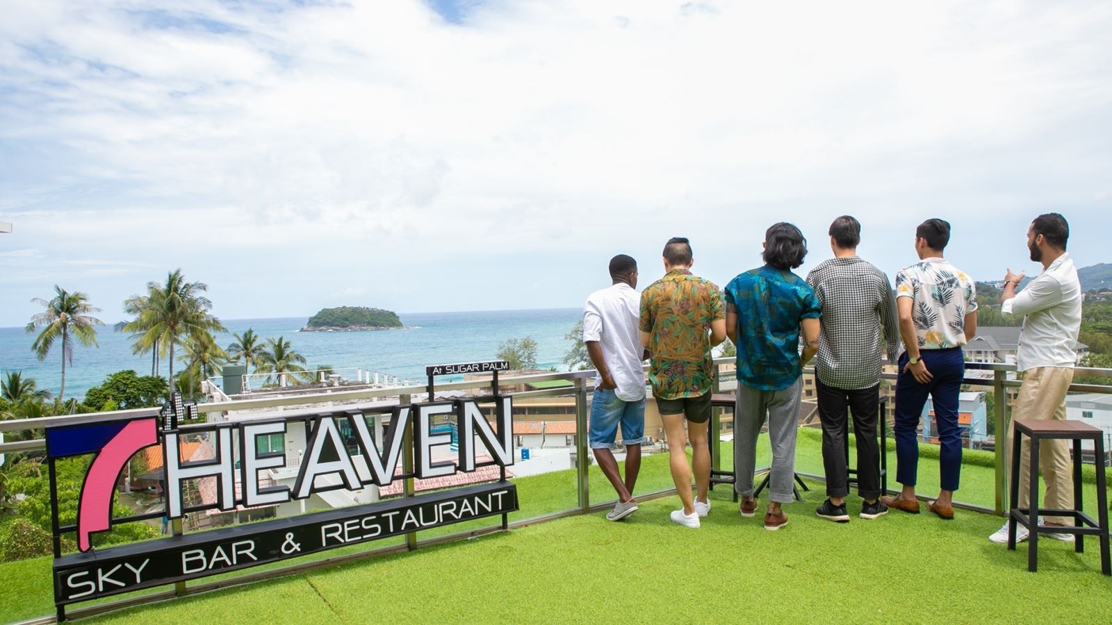 bars-7th-heaven-sky-bar
