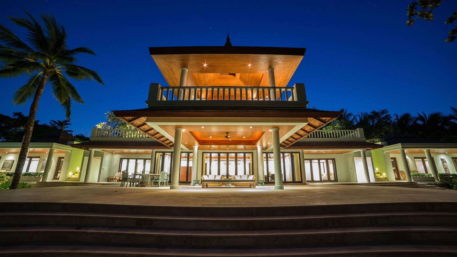 rooms-9-bedroom-ocean-front-residence